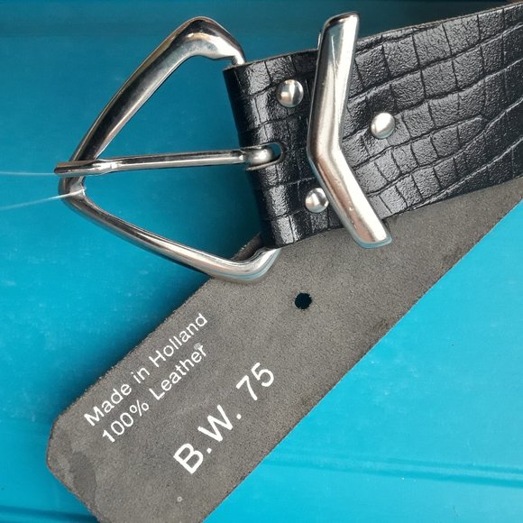 Genuine Leather Belt Alligator Embossed Goth Avant Garde Punk Triangle Brutalist - Picture 10 of 15